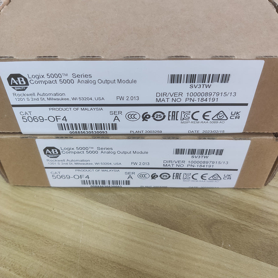 Allen-Bradley 5069-OF4 Compact 5000 Analog Output Module - ALLEN-BRADLEY