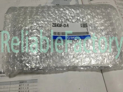 ZSE40A-01-R ZSE40A 01 R SMC free shipping