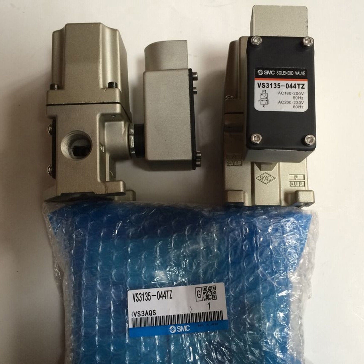 SMC SMC Solenoid Valve VS3135-044TZ - SMC