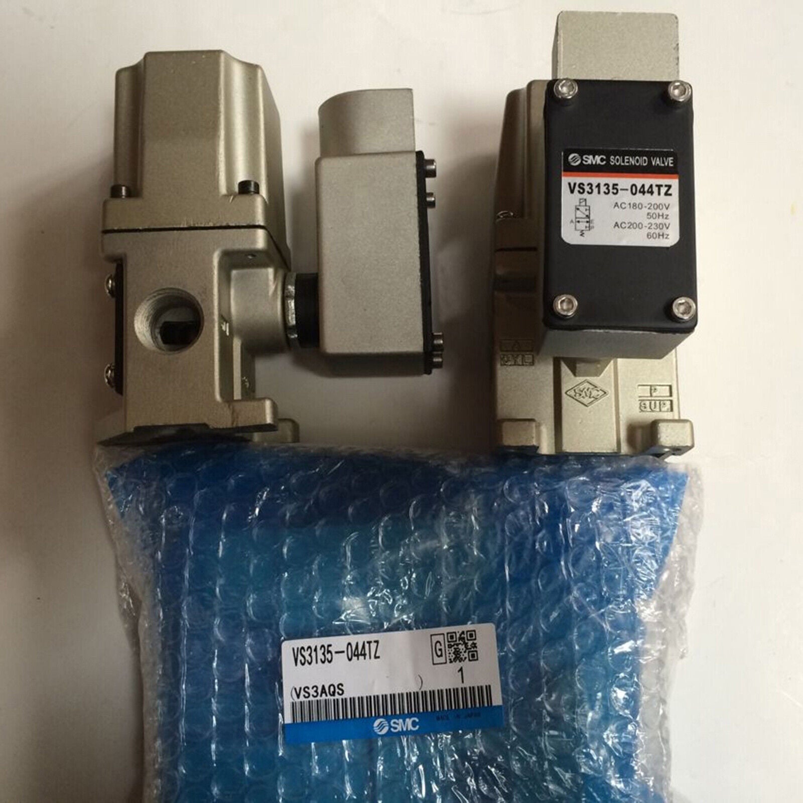 SMC SMC Solenoid Valve VS3135-044TZ - SMC