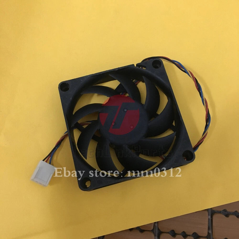 1pcs FOXCONN PVA070E12N 12V 0.45A 7CM CPU 70mm×70mm×15mm fan 4pin