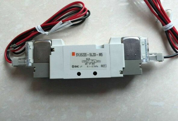 SYJ5220-5LZD-M5 SYJ52205LZDM5 1PC SMC solenoid valve free shipping #SM