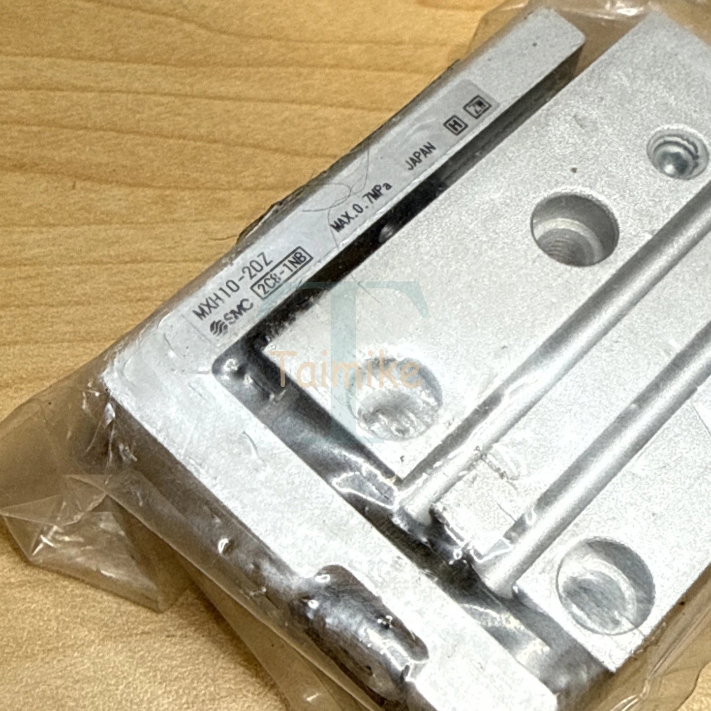 ! SMC MXH10-20Z Pneumatic Slide