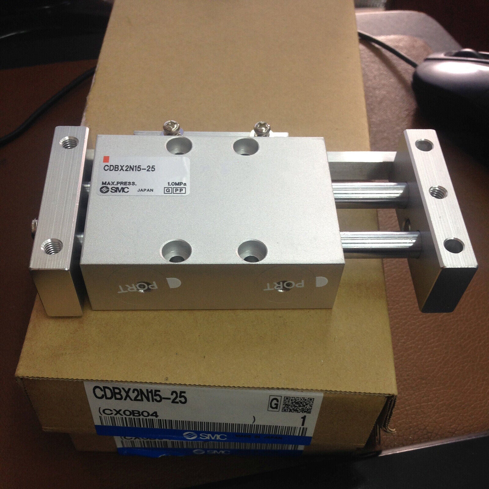 Double rod guide cylinder CDBX2N15-25 - ONE SMC