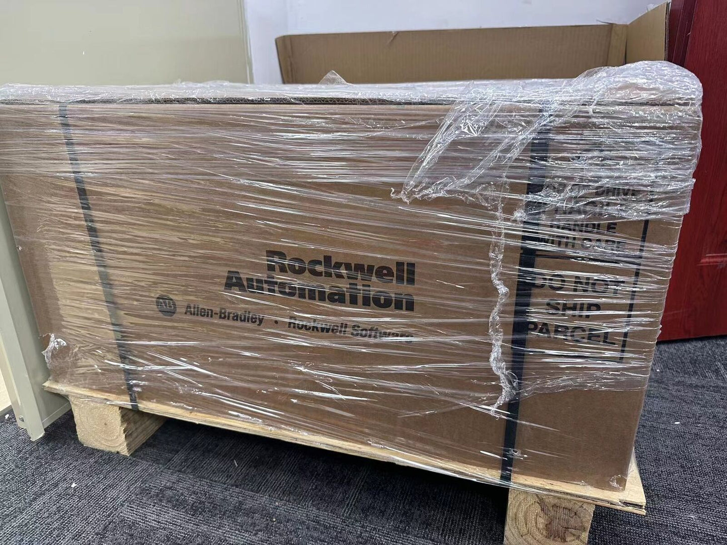 Brand New Allen Bradley 20DC072A0NYNANBNE 220V 1800W NEMA 4X 10 Piece Set - ALLEN BRADLEY