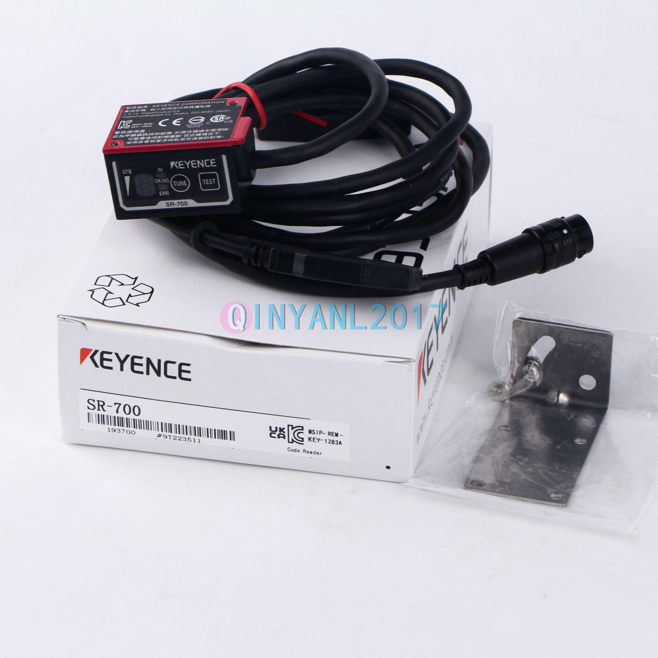 new ONE KEYENCE SR-700 Code Reader - KEYENCE