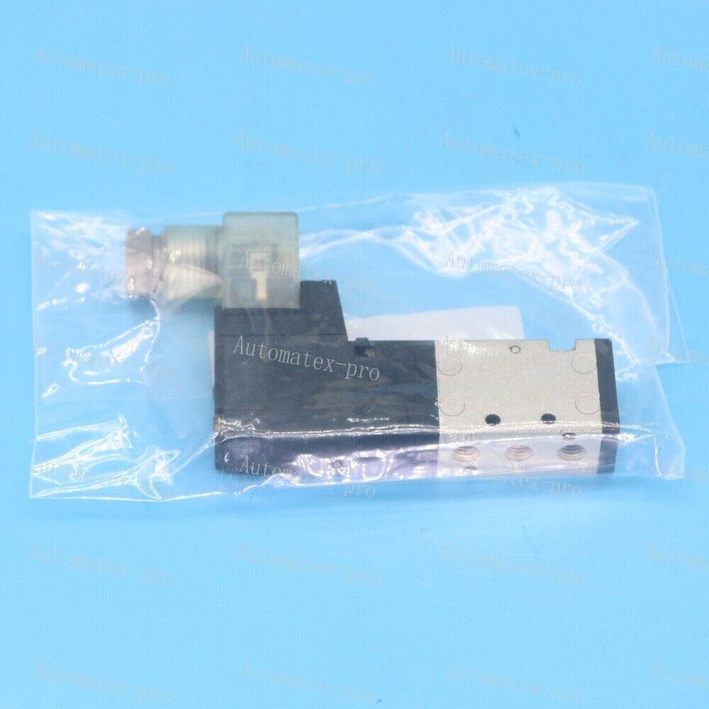 1pcs SMC solenoid valve VZ3120-5DZ-M5