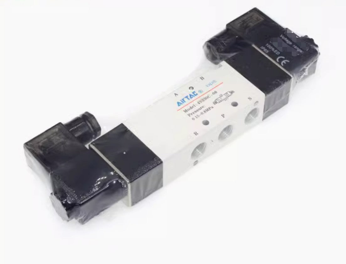 1PCS  AirTAC 4V330C08E 4V330C-08 AC24V Solenoid Valve  Free Ship