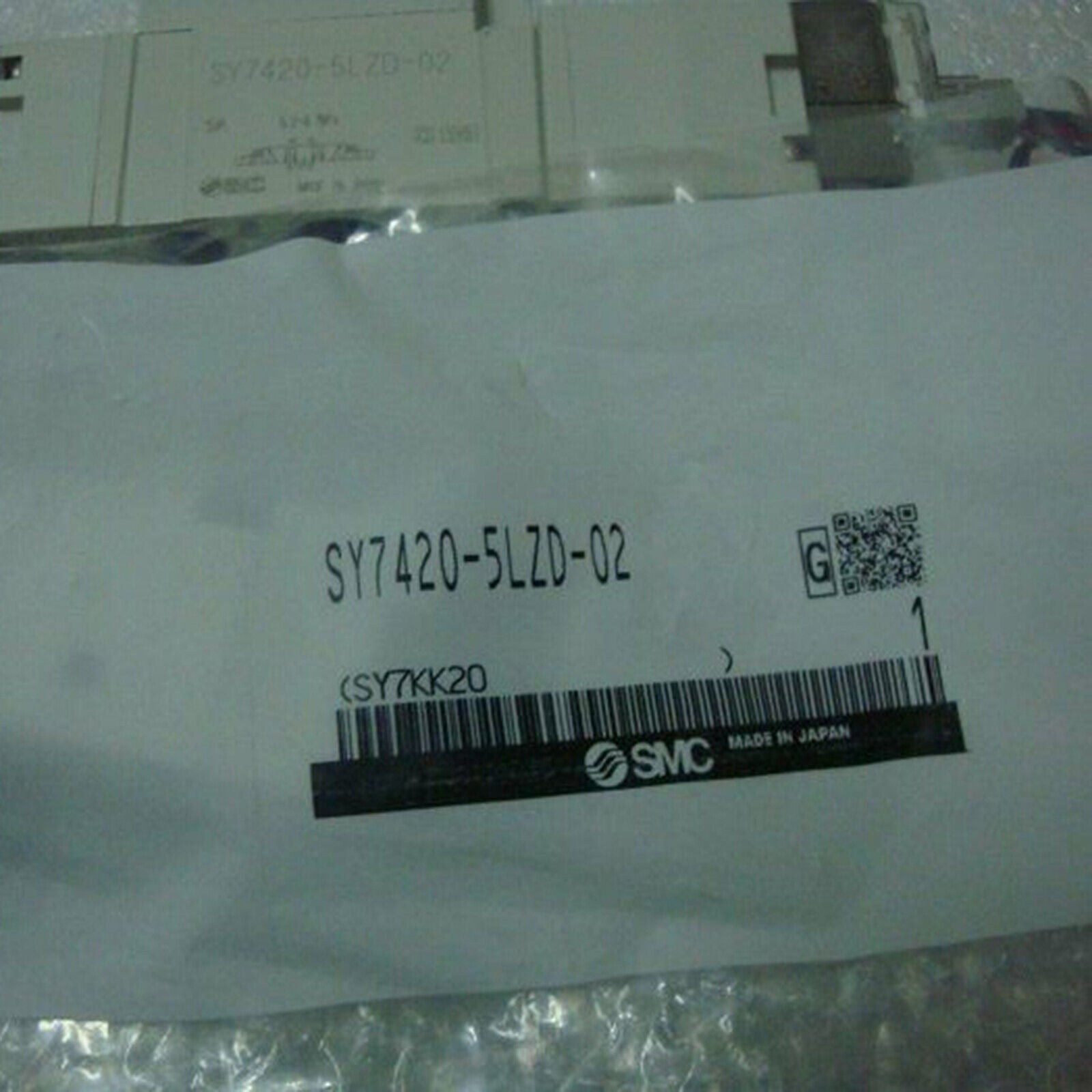 ONE SMC Solenoid Valve SY7420-5LZD-02 - SMC