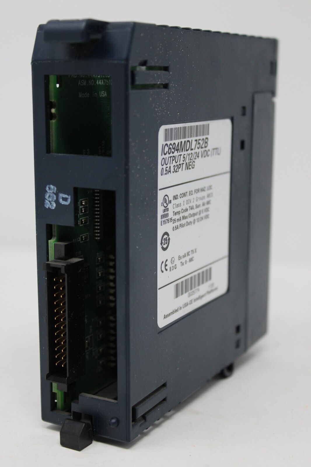 used GE Fanuc IC694MDL752B Output Module - GE FANUC