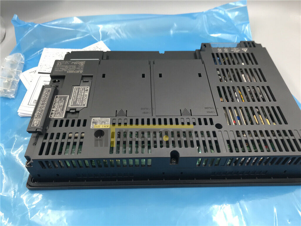new 1pcs Mitsubishi with box GT1572-VNBA - MITSUBISHI