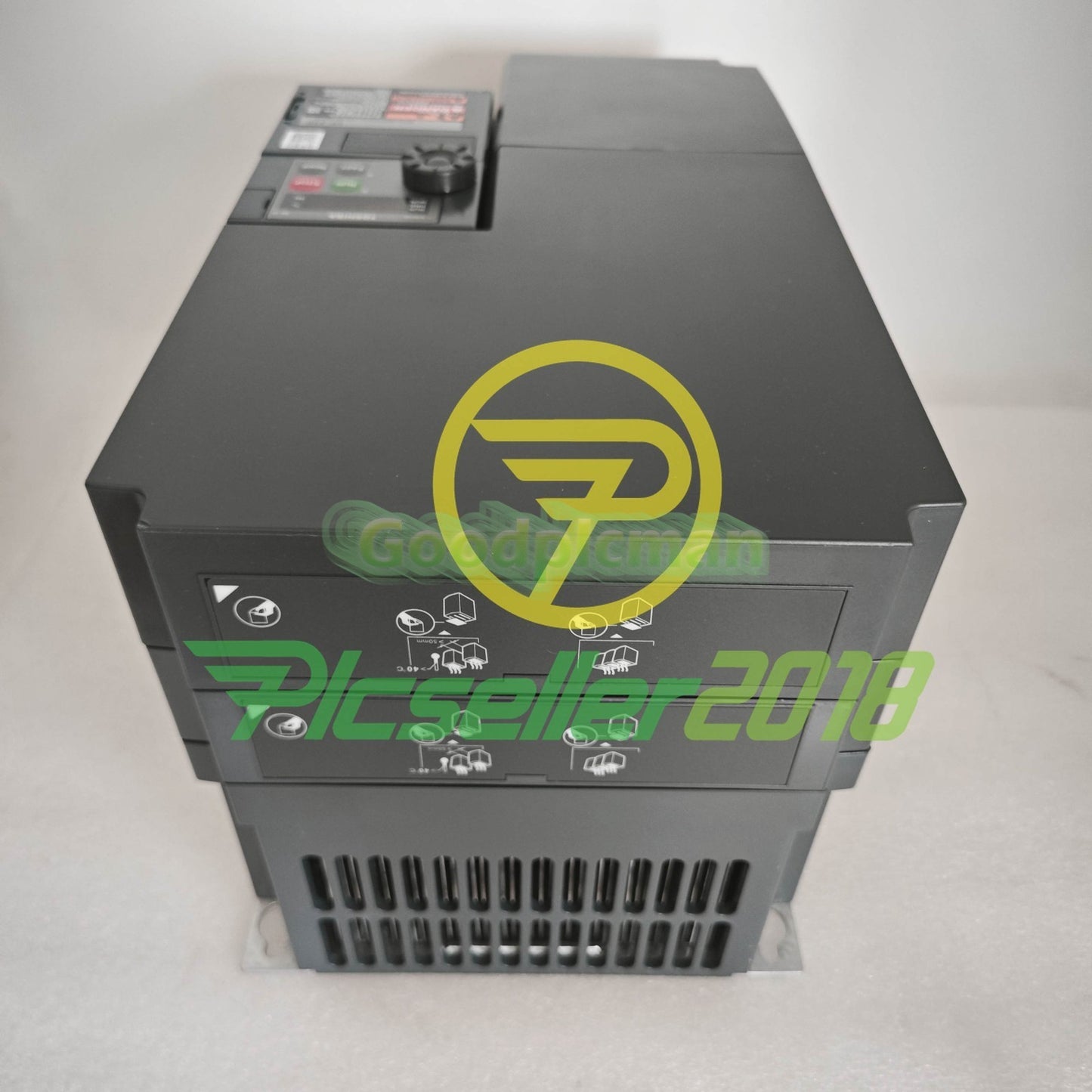 1PC Toshiba Inverter VFS15-4150PL-CH UPS