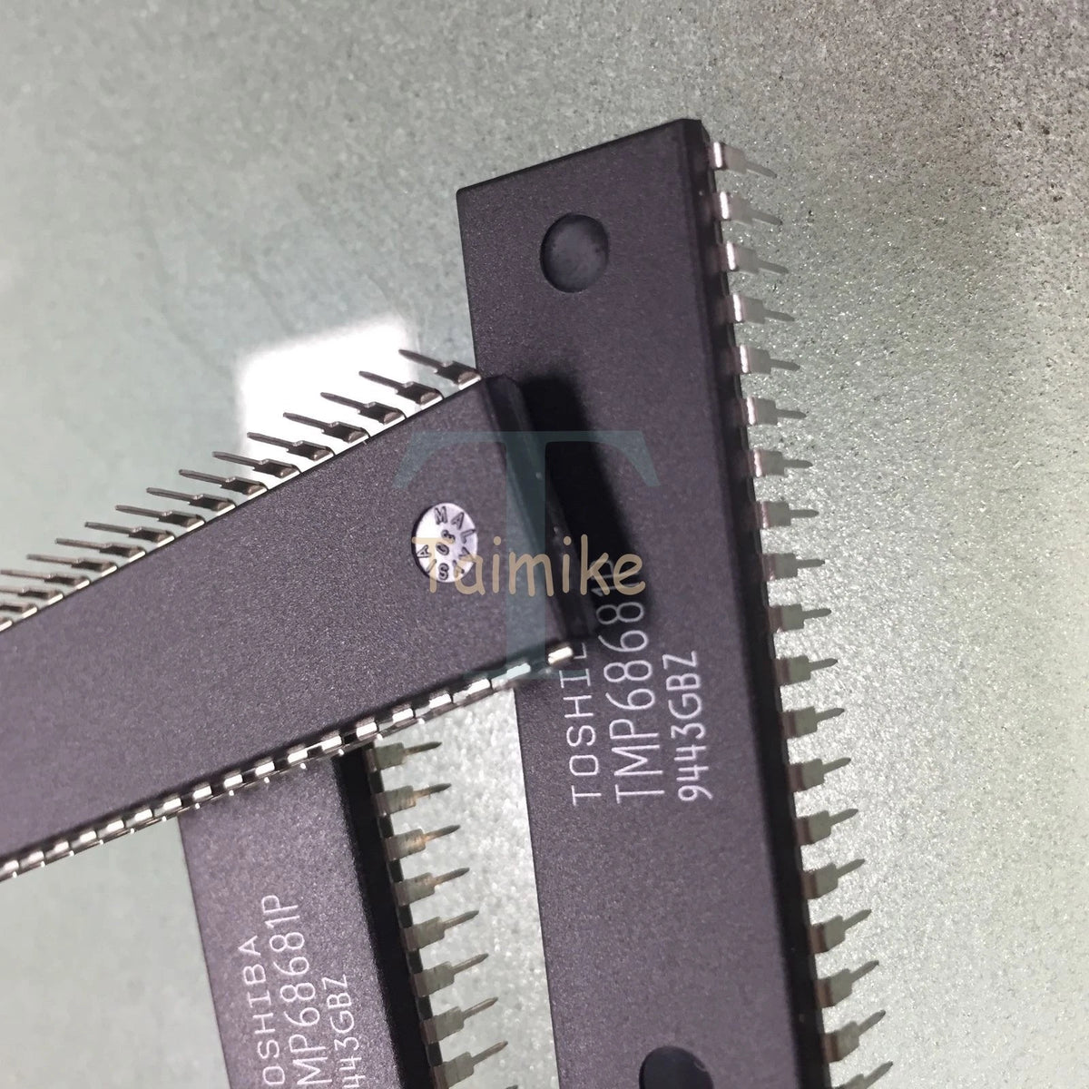 TMP68681P MC68681P 68681 Asynchronous Receiver/Transmitter DIP40 x 2PCS