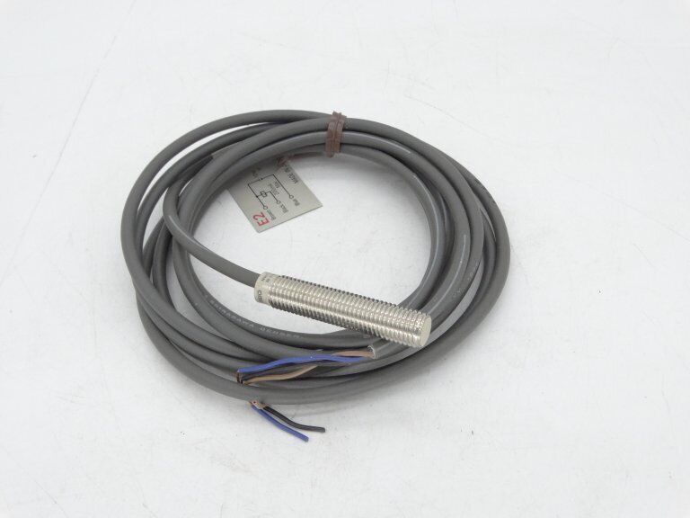 OMRON TL-X1E2 SWITCH - OMRON