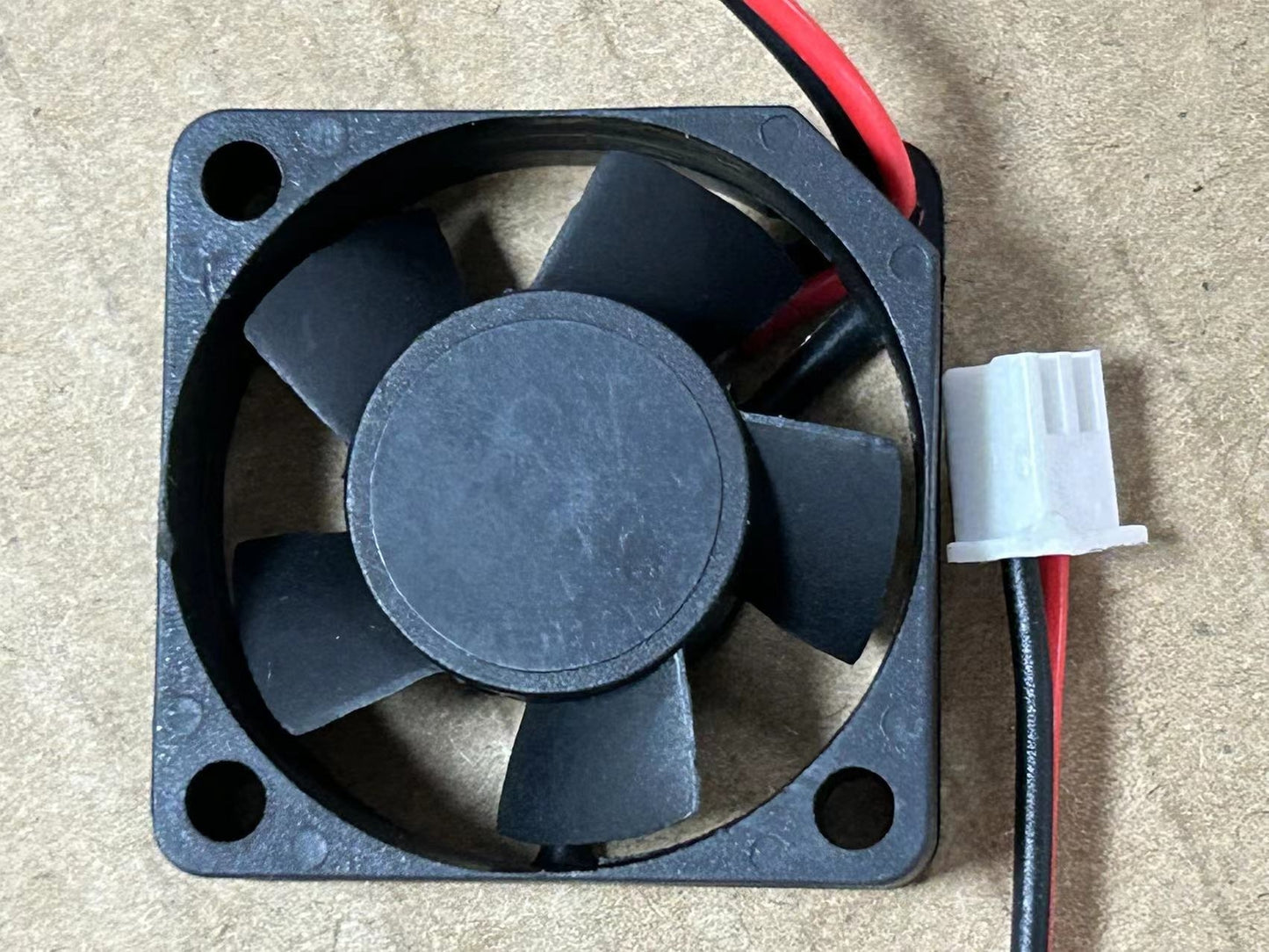 new Sunon 30mm x 10mm Fan 5V DC 2 Pin GM0503PFV2-8