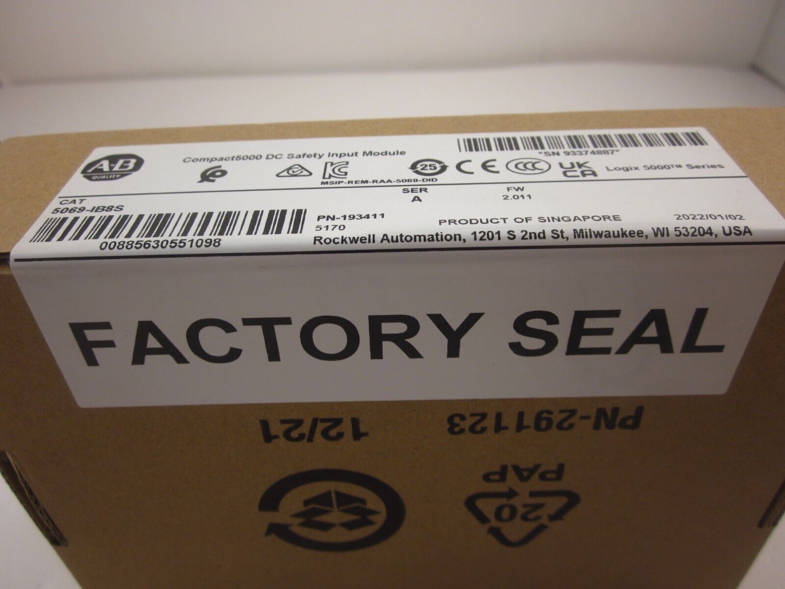 1-Unit NEW Allen Bradley 5069-IB8S Compact DC Safety Input - ALLEN BRADLEY