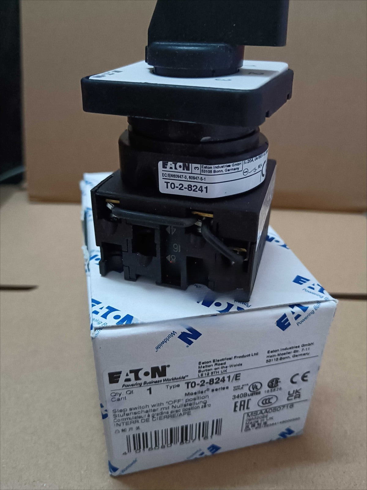 1pcs EATON MOELLER T0-2-8241/E Switch