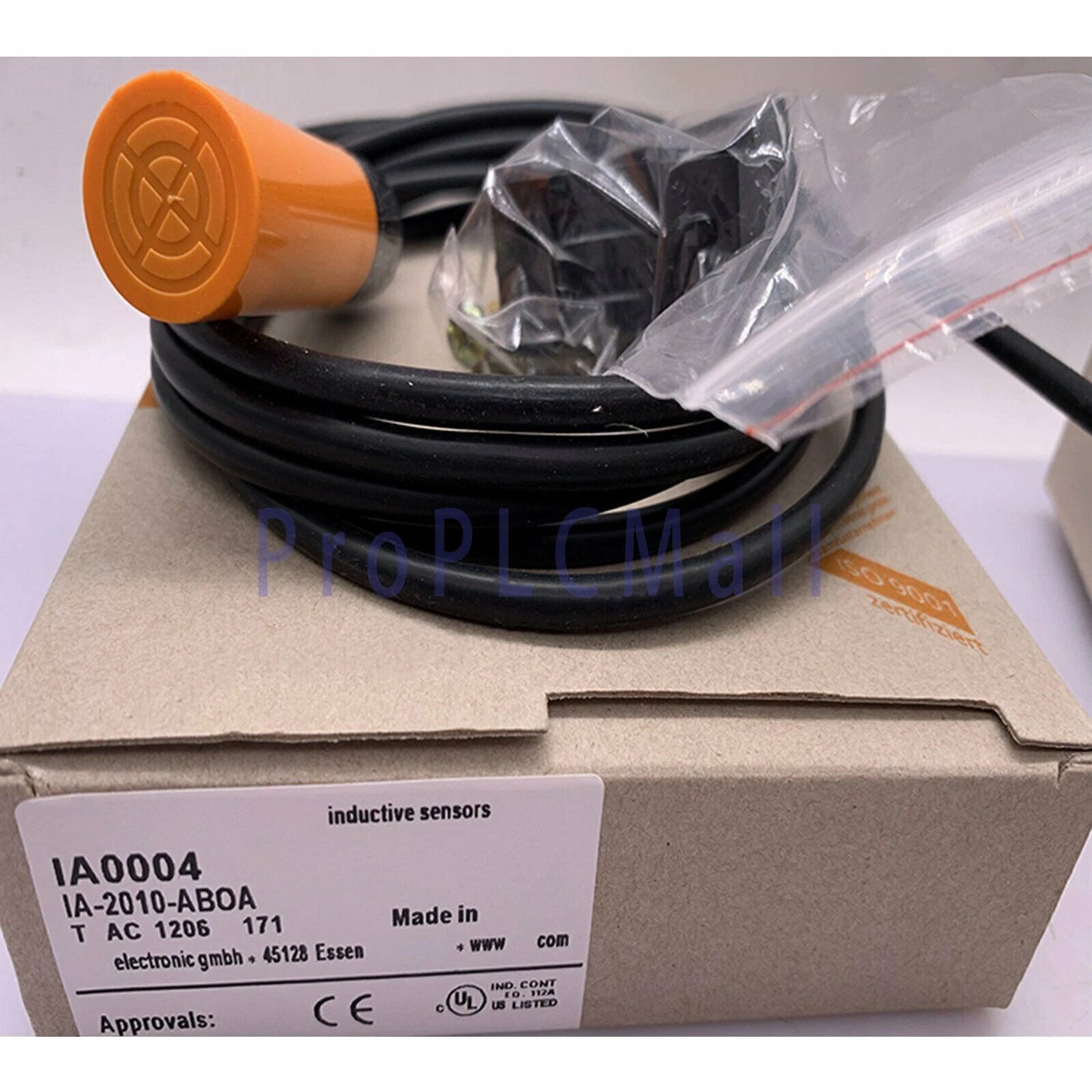 IFM IA0004 IB-2010-ABOA Proximity Switch 1PCS