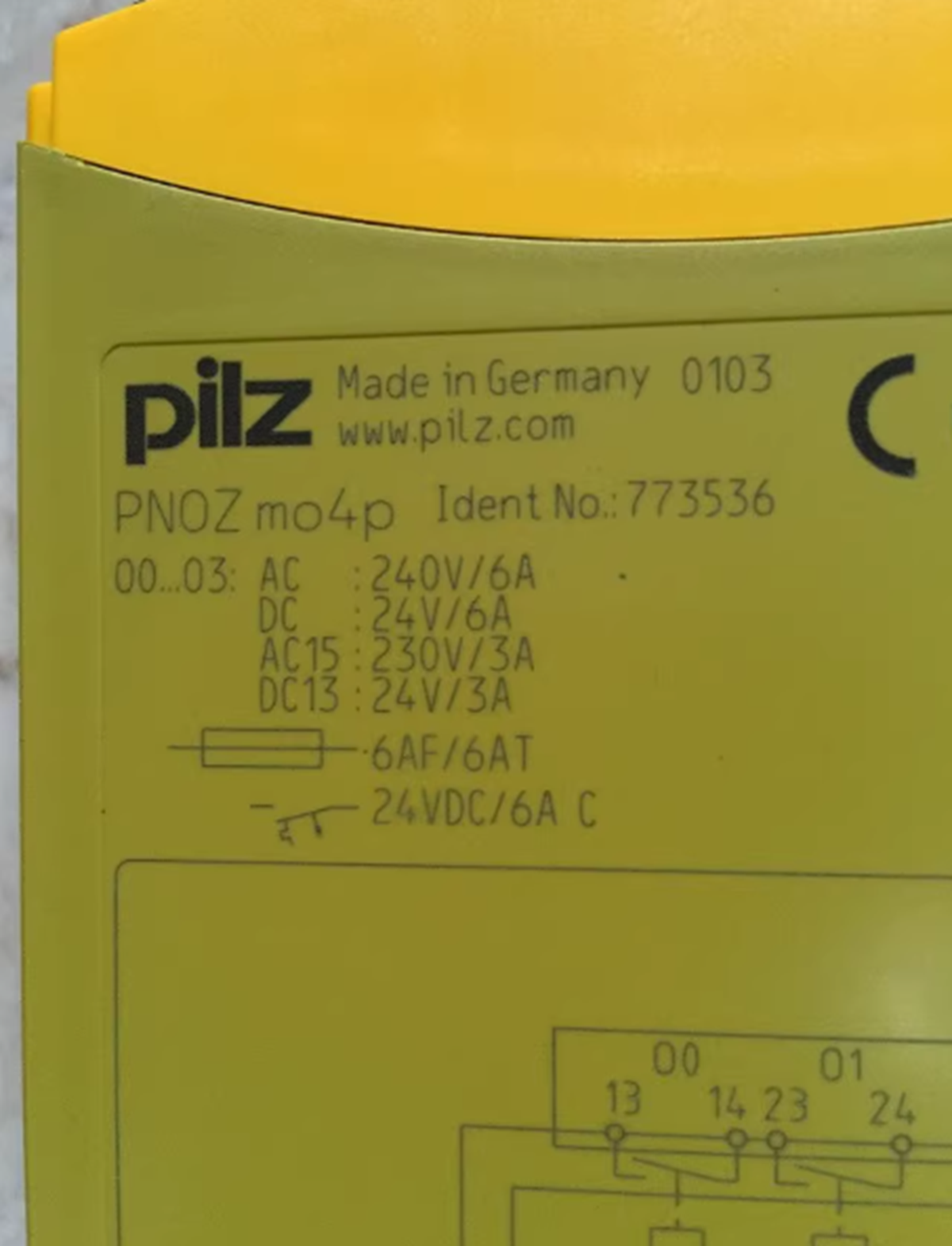 PILZ PNOZ MO4P 773536 Safety Relay Expansion Module PILZ