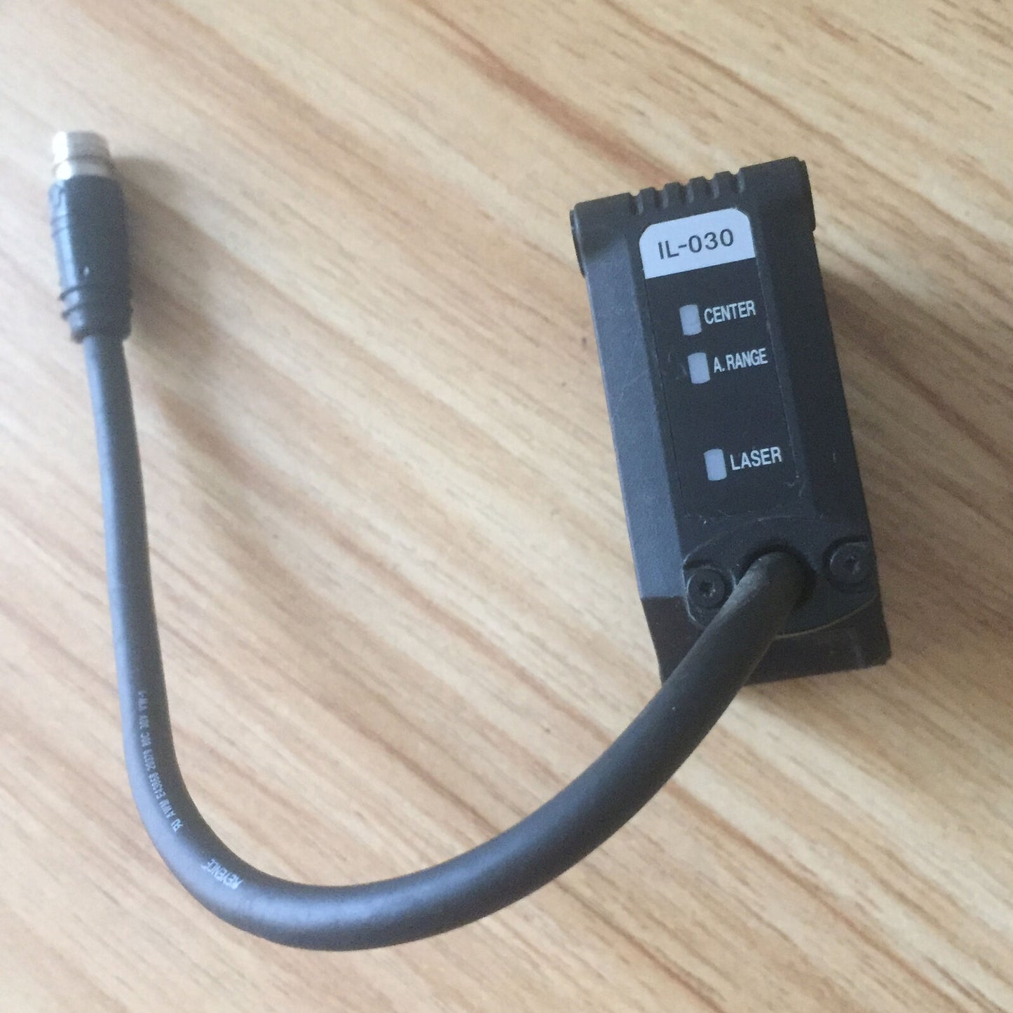 used Keyence IL-030 Laser Displacement Sensor - High-Precision Measurement Tool - ONE
