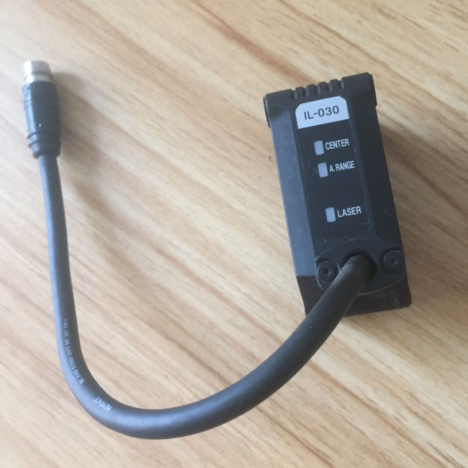 used Keyence IL-030 Laser Displacement Sensor - High-Precision Measurement Tool - ONE