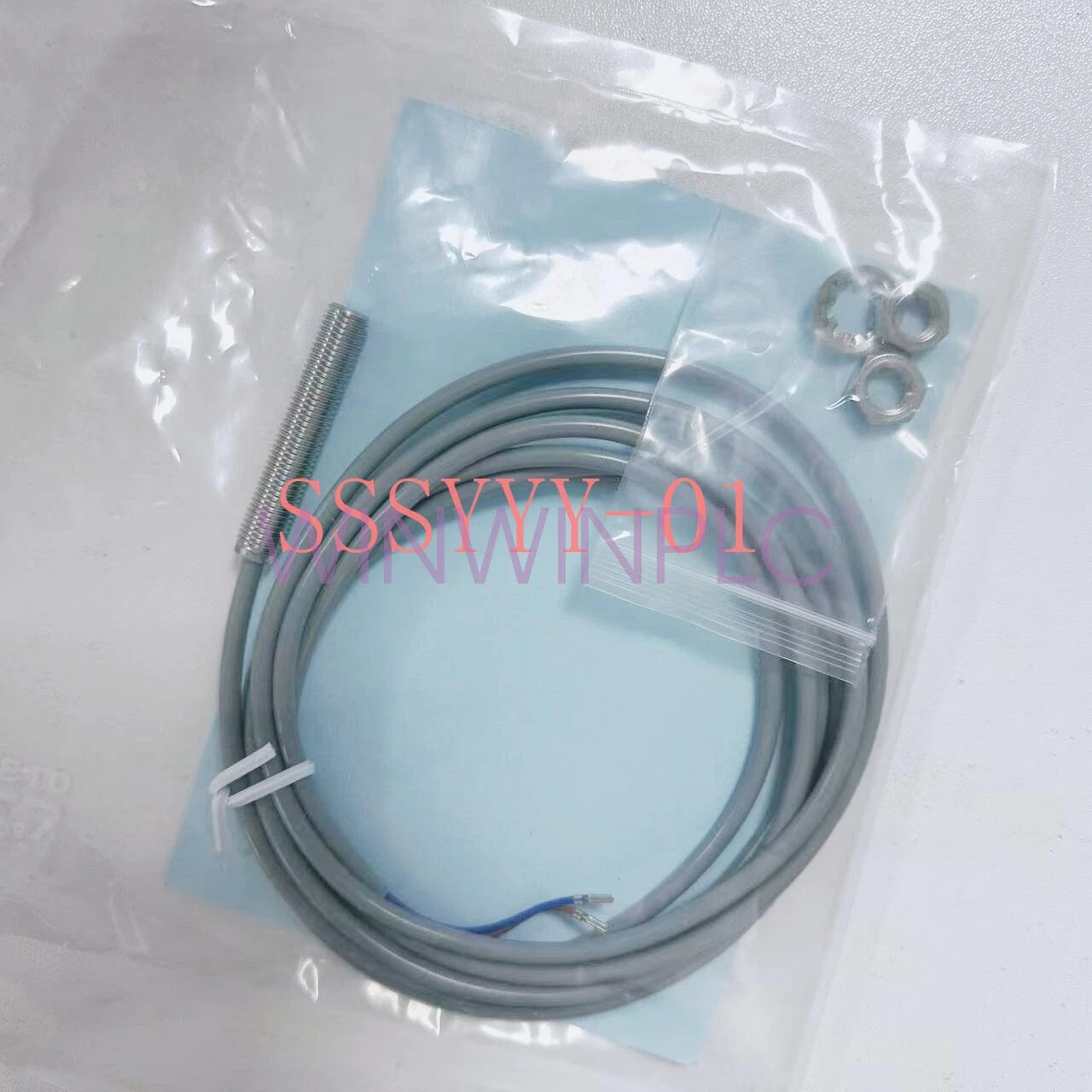 1PCS For CONTRIENX inductive proximity switch DW-AD-703-M8 3mm