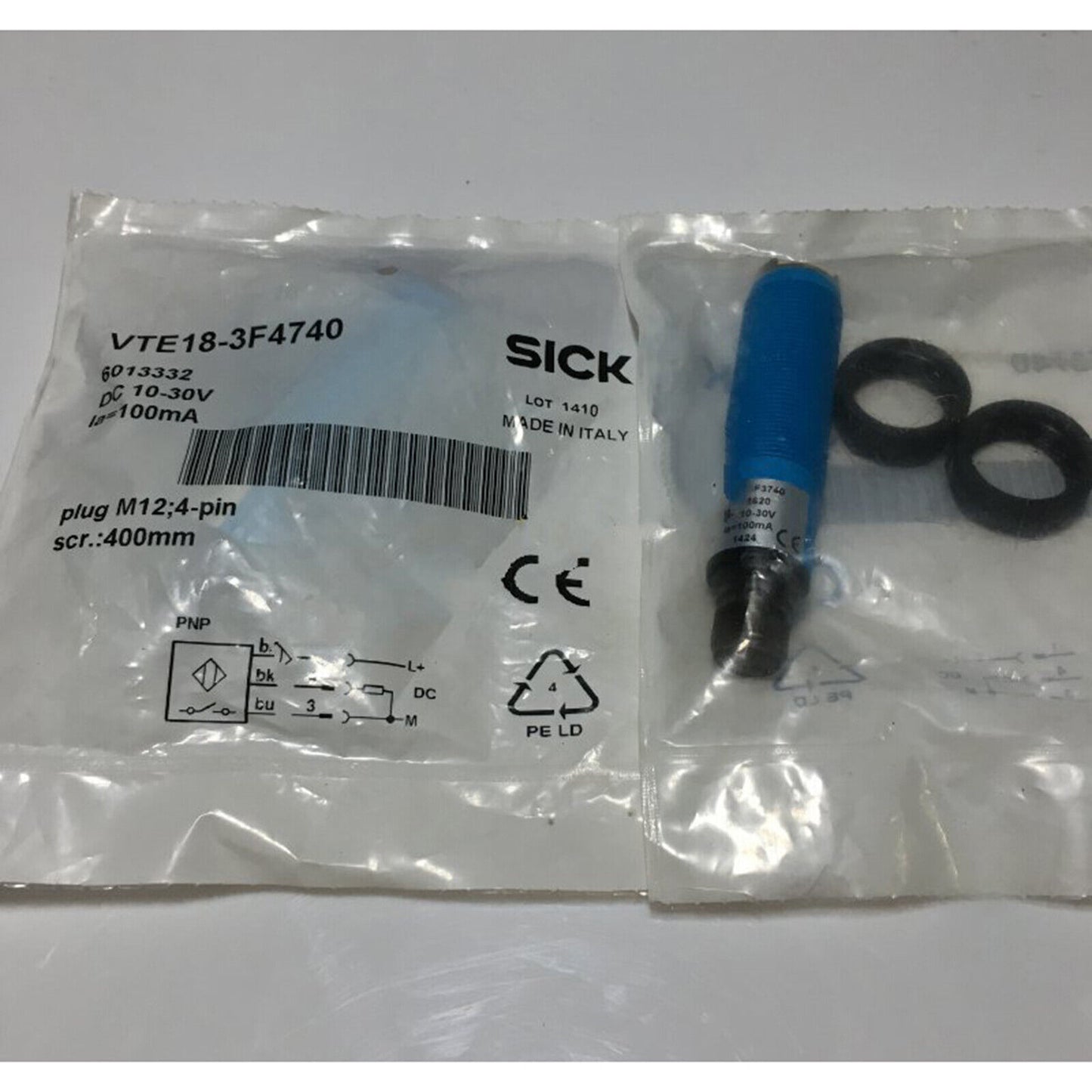 Proximity Switch Sensor VTE18-3F4740 - ONE SICK