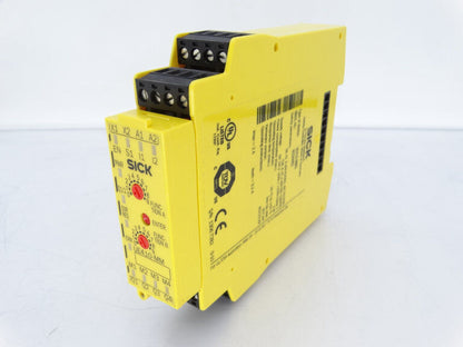 SICK UE410-MM3 RELAY Professional Industrial Relay with 24V DC Input and 1A Output - SICK