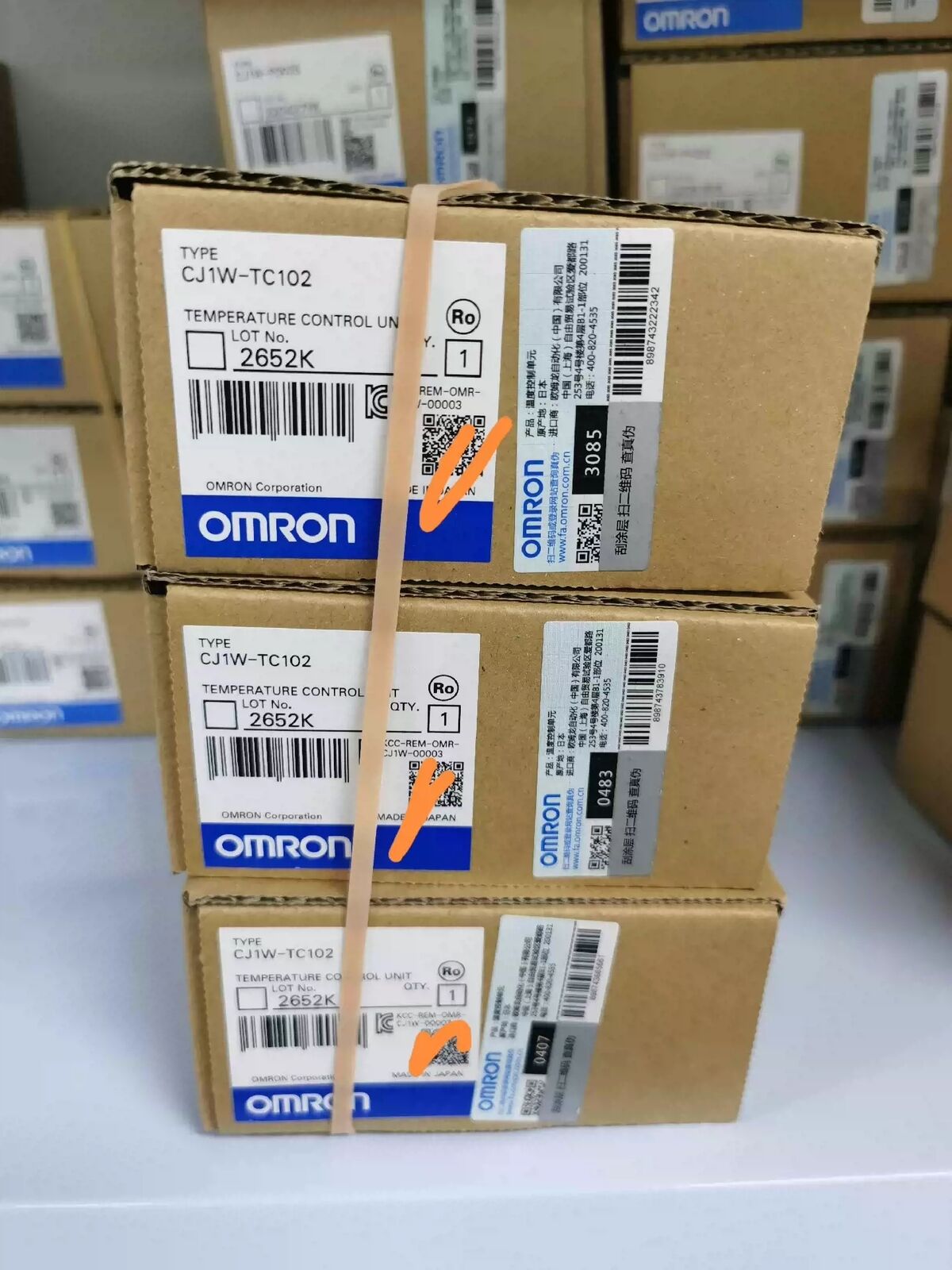 new 1PCS   Omron CJ1W-TC102