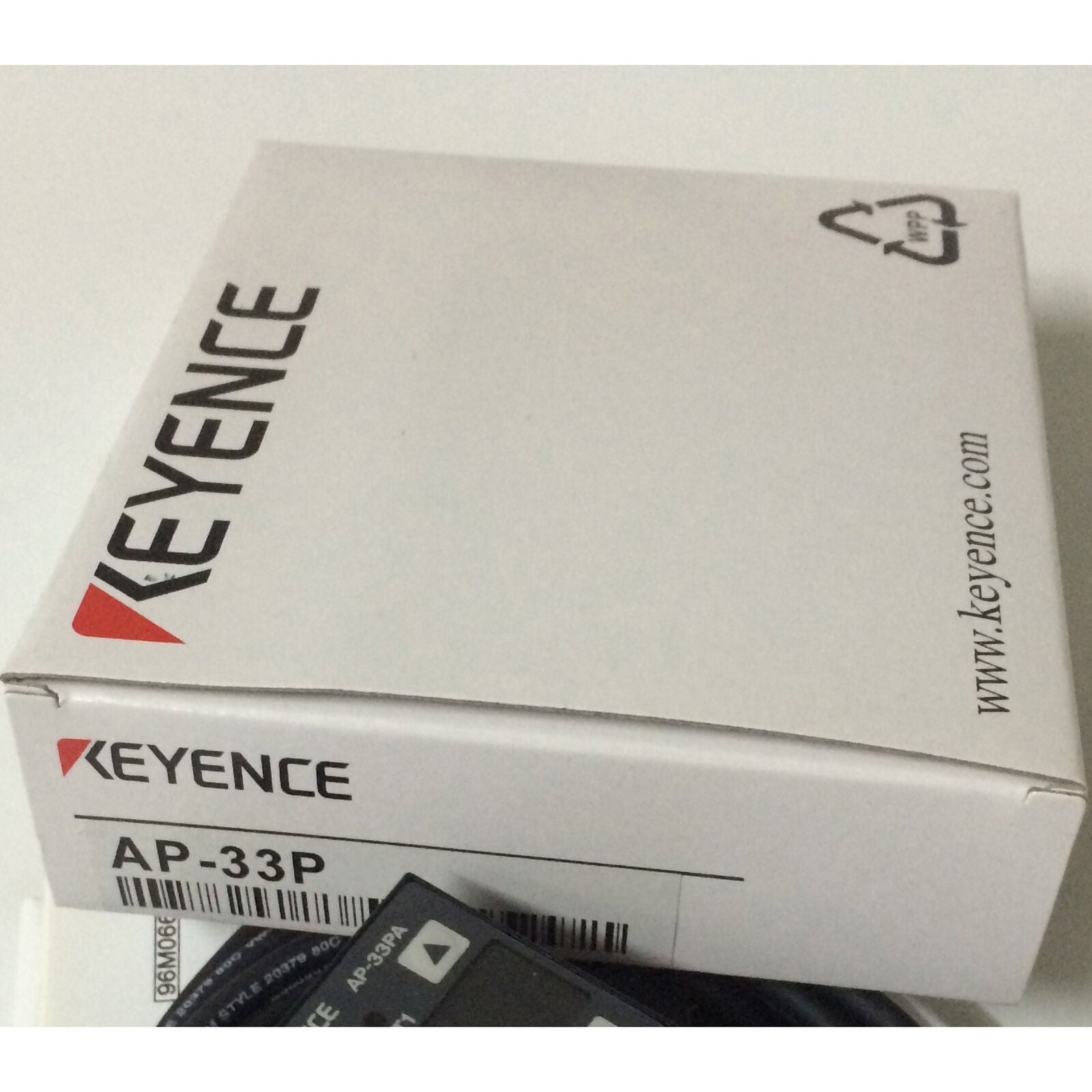 KEYENCE Pressure Switch AP-33P 1 Year - KEYENCE