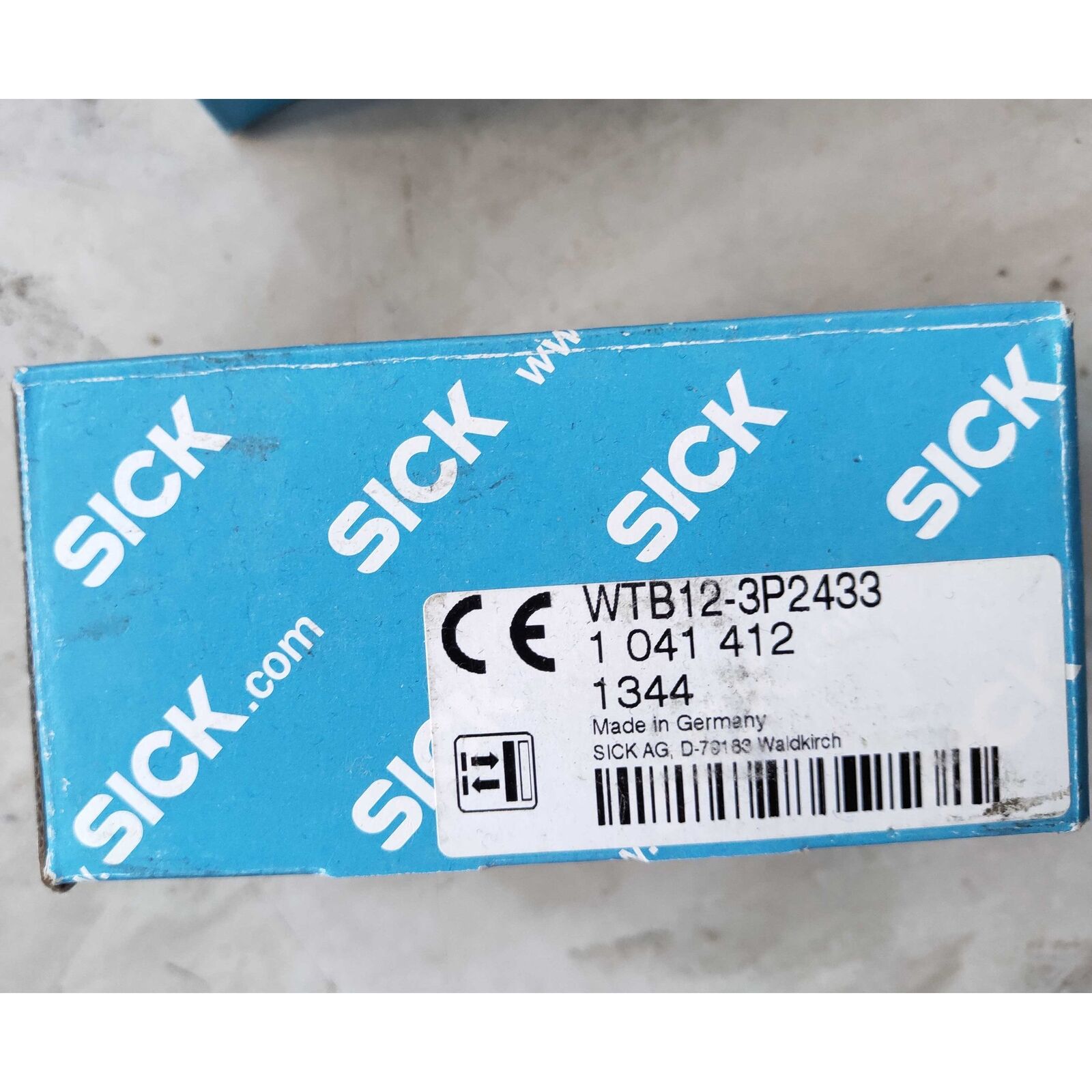 ONE SICK Photoelectric Sensors WTB12-3P2433 ONE YEAR - ONE SICK