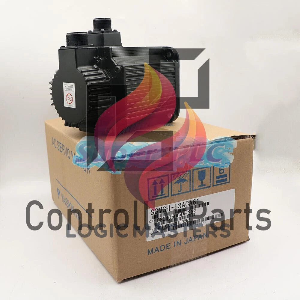 1PCS Yaskawa servo motor SGMGH-13ACA61