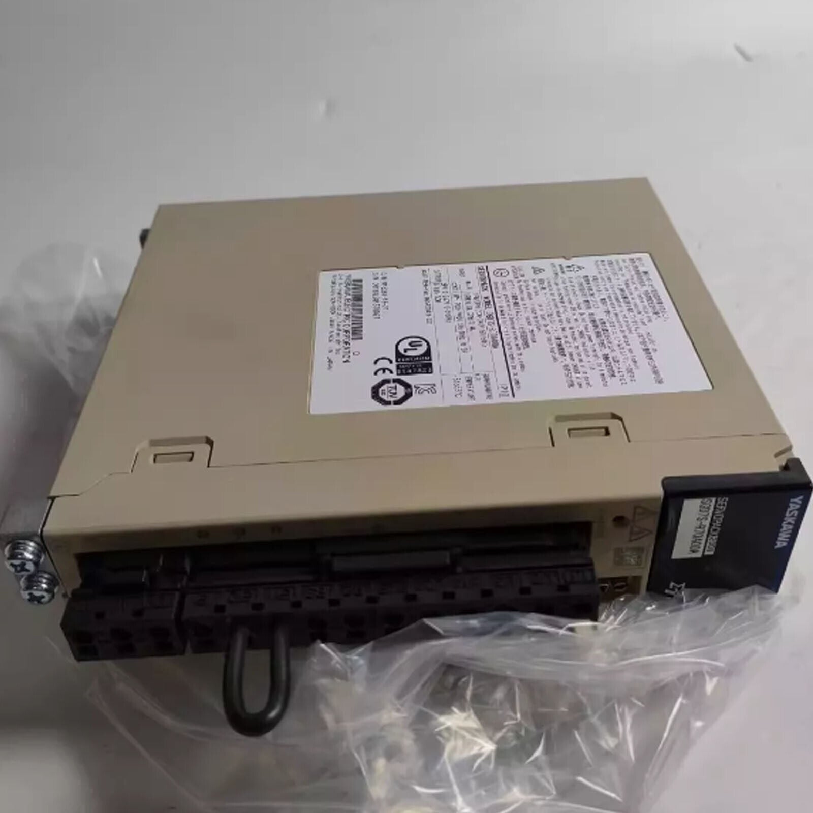 new 1PC Yaskawa SGD7S-R70A00A Servo Drive ping SGD7SR70A00A - YASKAWA