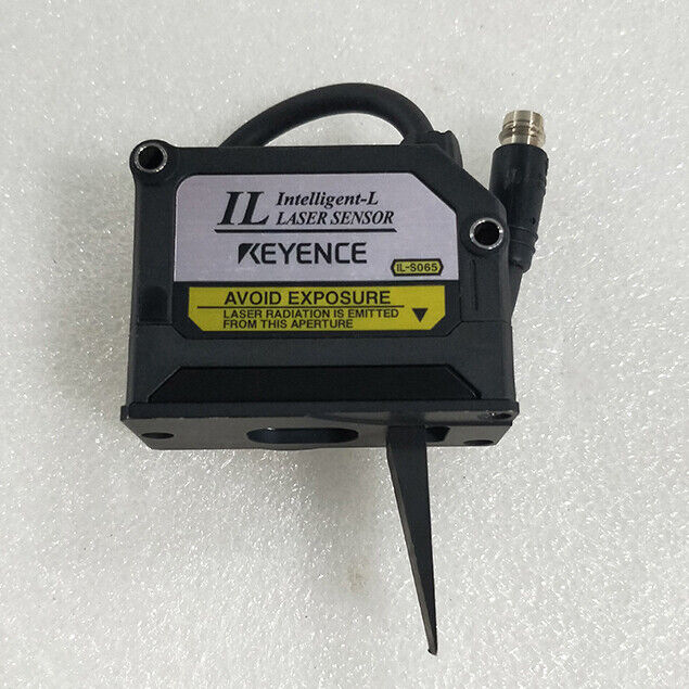used Keyence IL-S065 Laser Sensor - High Precision Sensor for Industrial Applications - KEYENCE