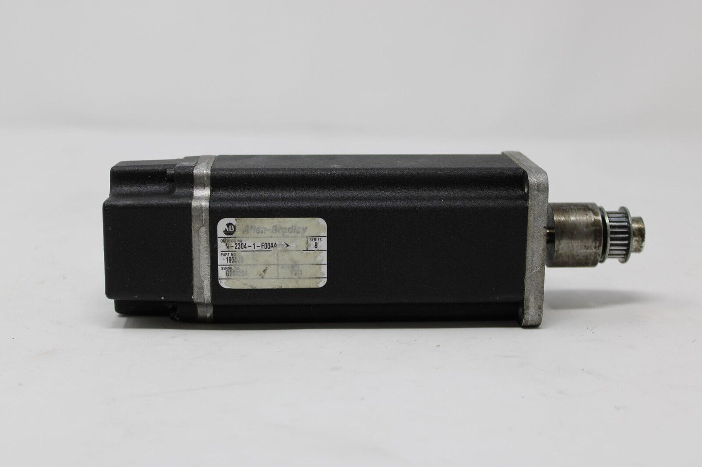 used Allen Bradley N-2304-1-F00AA Motor - ALLEN BRADLEY