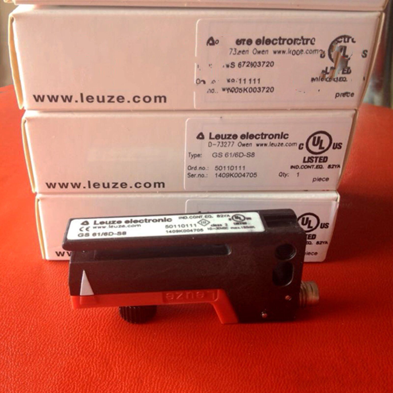 new 1PC  For Leuze GS 61/6D-S8 sensor In Box