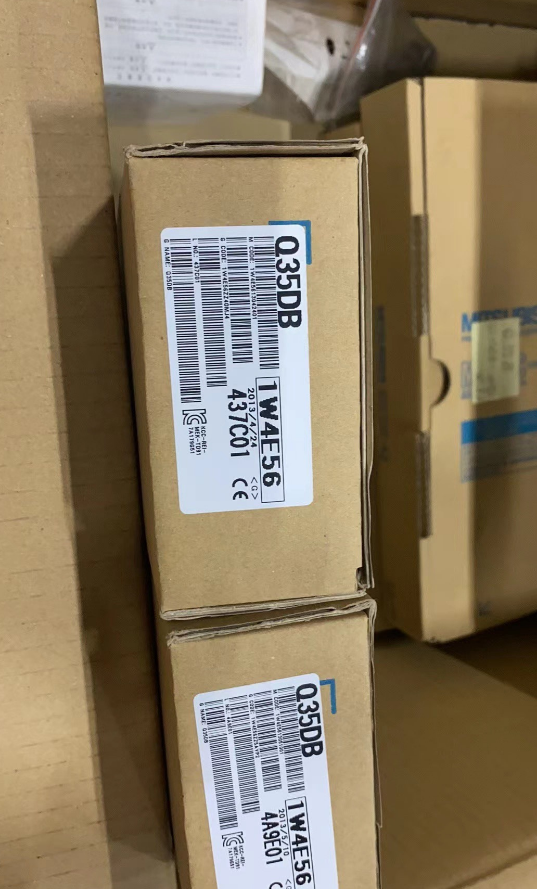 new est&In Stock With Box Mitsubishi Q35DB CPU High-speed Basic Base PLC Module - MITSUBISHI