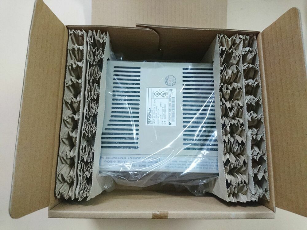 new 1PC YASKAWA SGDA-02AP AC SERVO DRIVER SGDA02AP IN BOX PING - YASKAWA