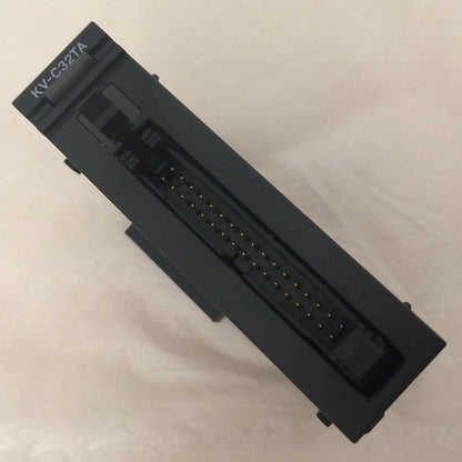 Keyence PLC Output Module KV-C32TA - KEYENCE
