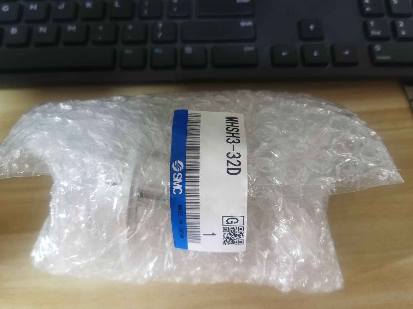 1PC SMC MHSH3-32D MHSH332D CYLINDER - FREE SHIPPING #SM