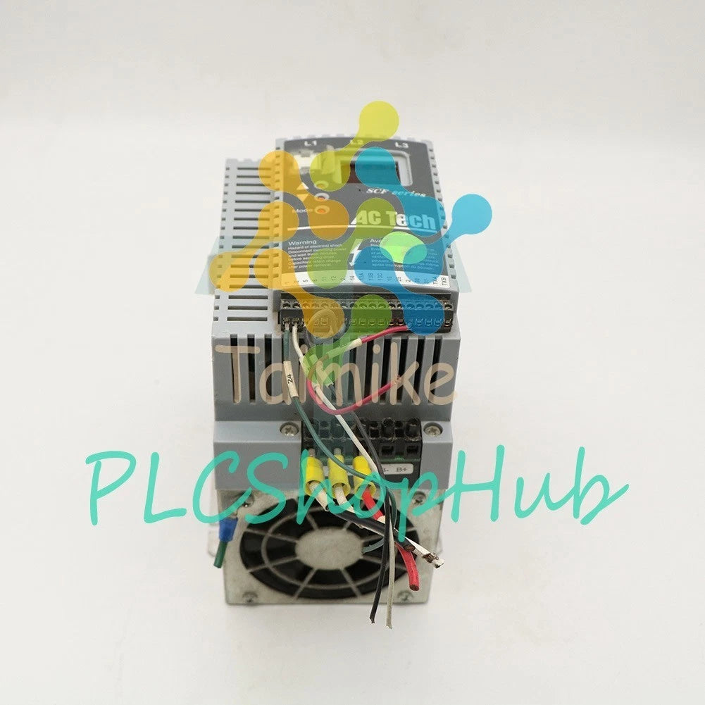 1PCS Lenze inverter AC TECH SF230Y 1/3PH 220V 2.2KW