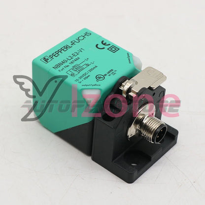 One PEPPERL+FUCHS NBN40-L2-E2-V1 sensorUS
