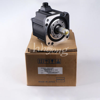 YASKAWA AC Servo Motor SGMGH30ACA6S - YASKAWA