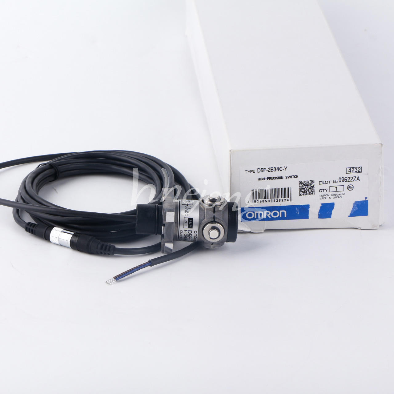 Omron HIGH-PRECISION SWITCH D5F-2B34C-Y - OMRON