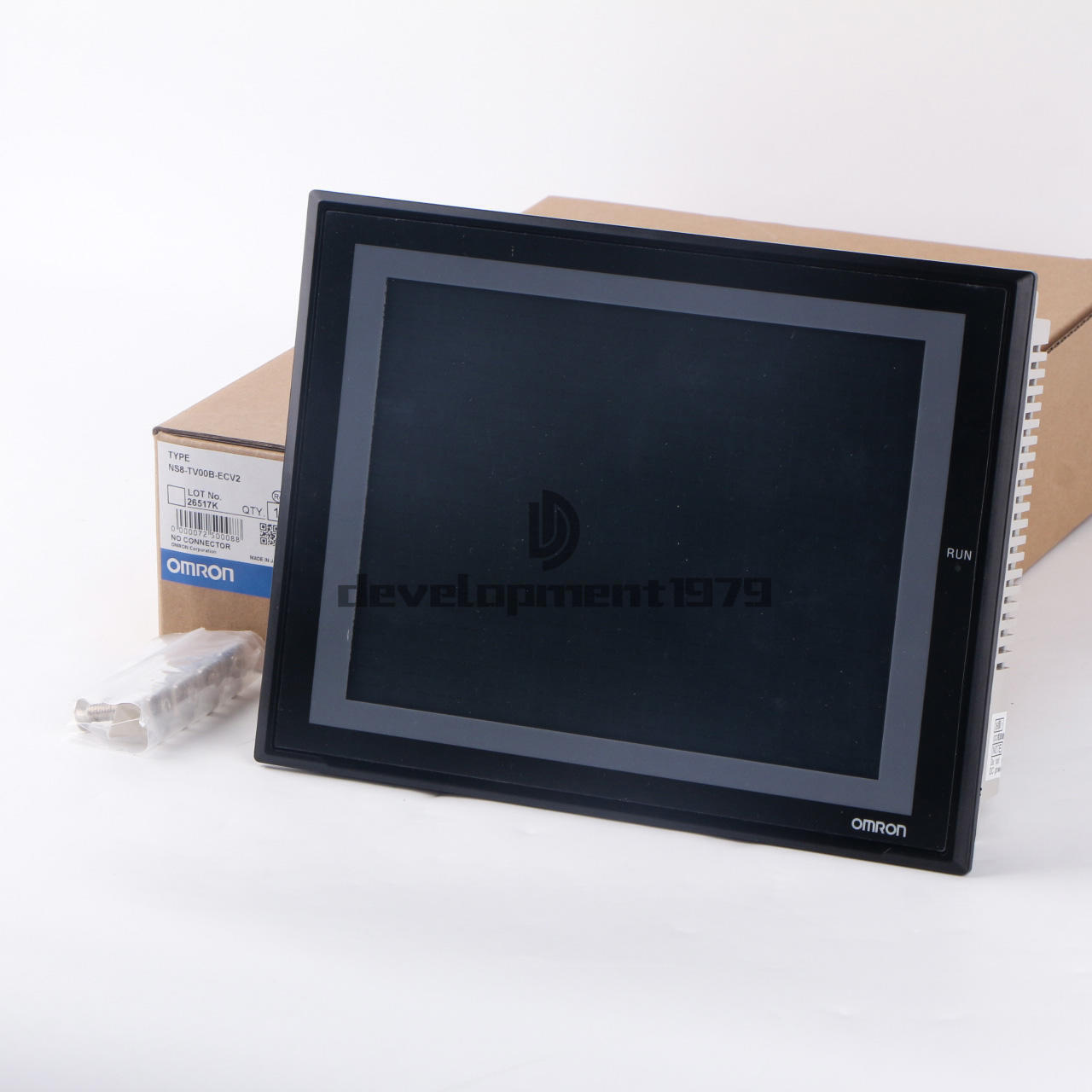 new One Omron NS8-TV00B-ECV2 NS8TV00BECV2 Touch Panal HMI - OMRON