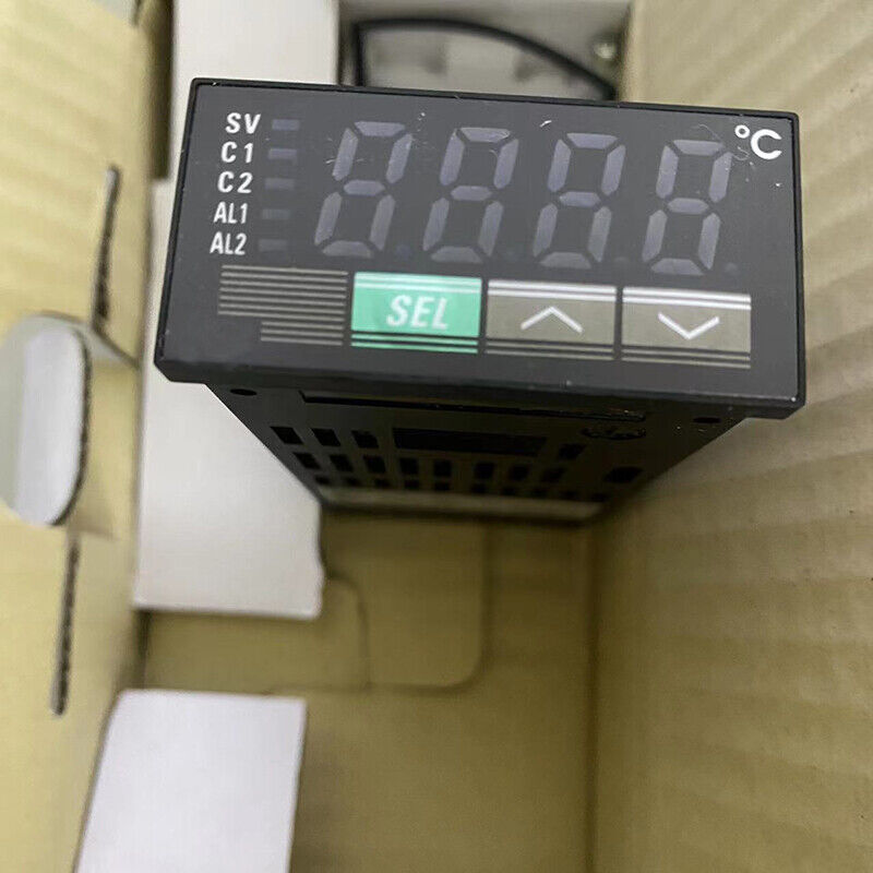 New Fuji PXR3TCY1-0V000 Temperature Controller - FUJI