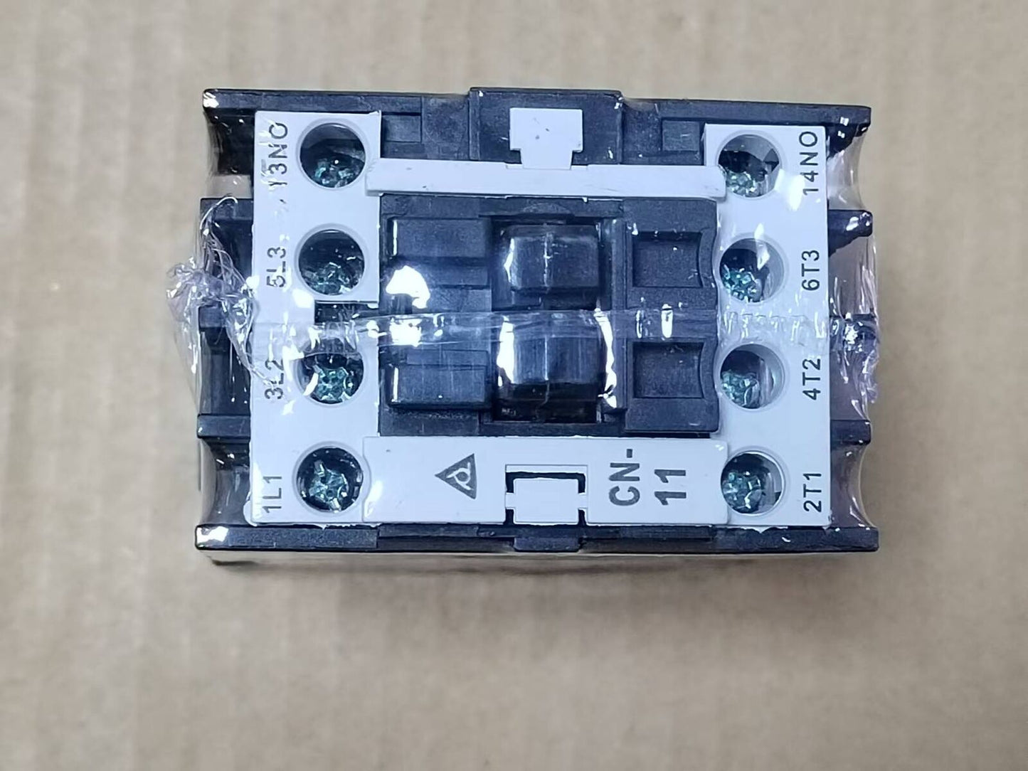 new 1PC Contactor CN-11S CN11S AC220V