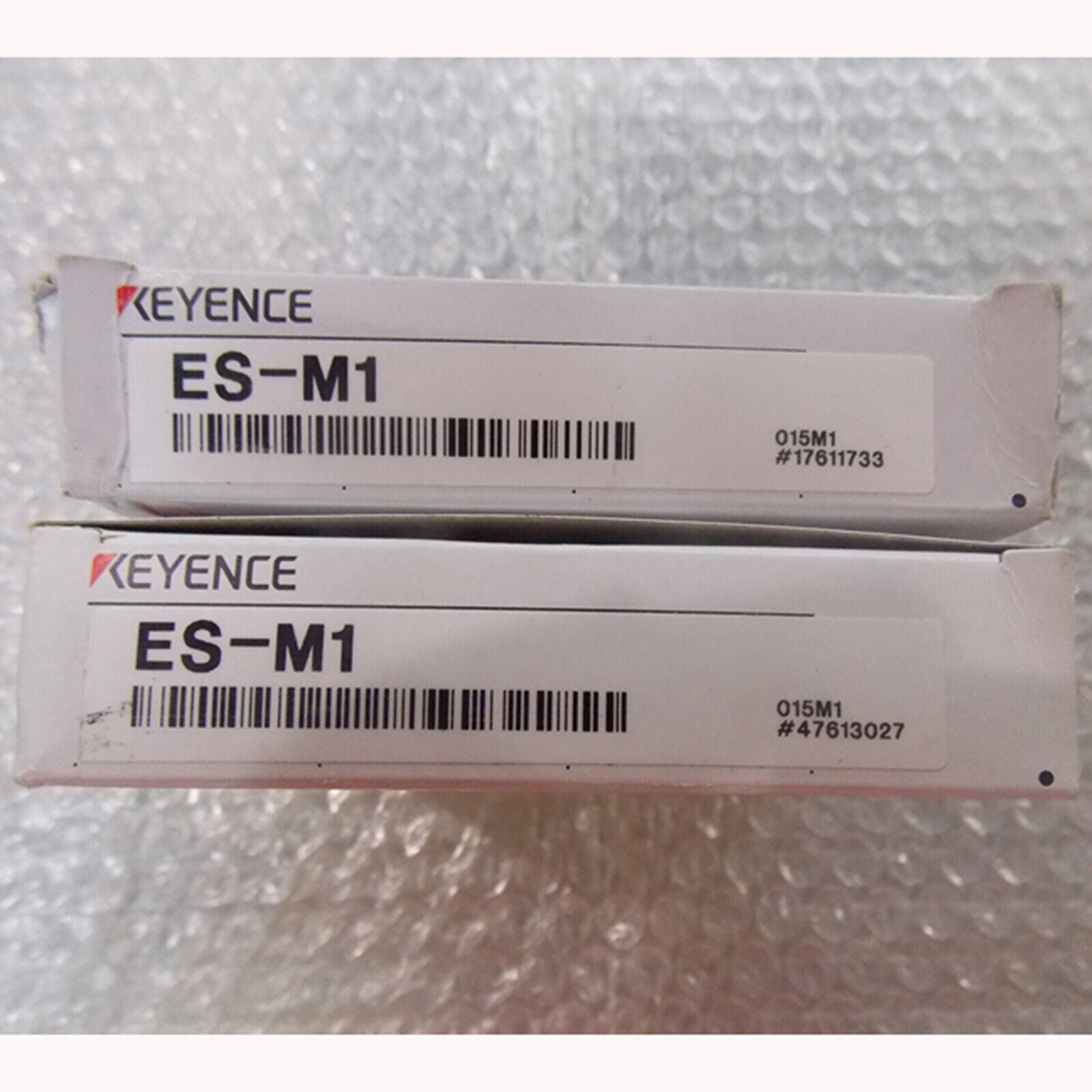 ONE KEYENCE ES-M1 Fiber Optic Sensor Amplifier SHIP - KEYENCE