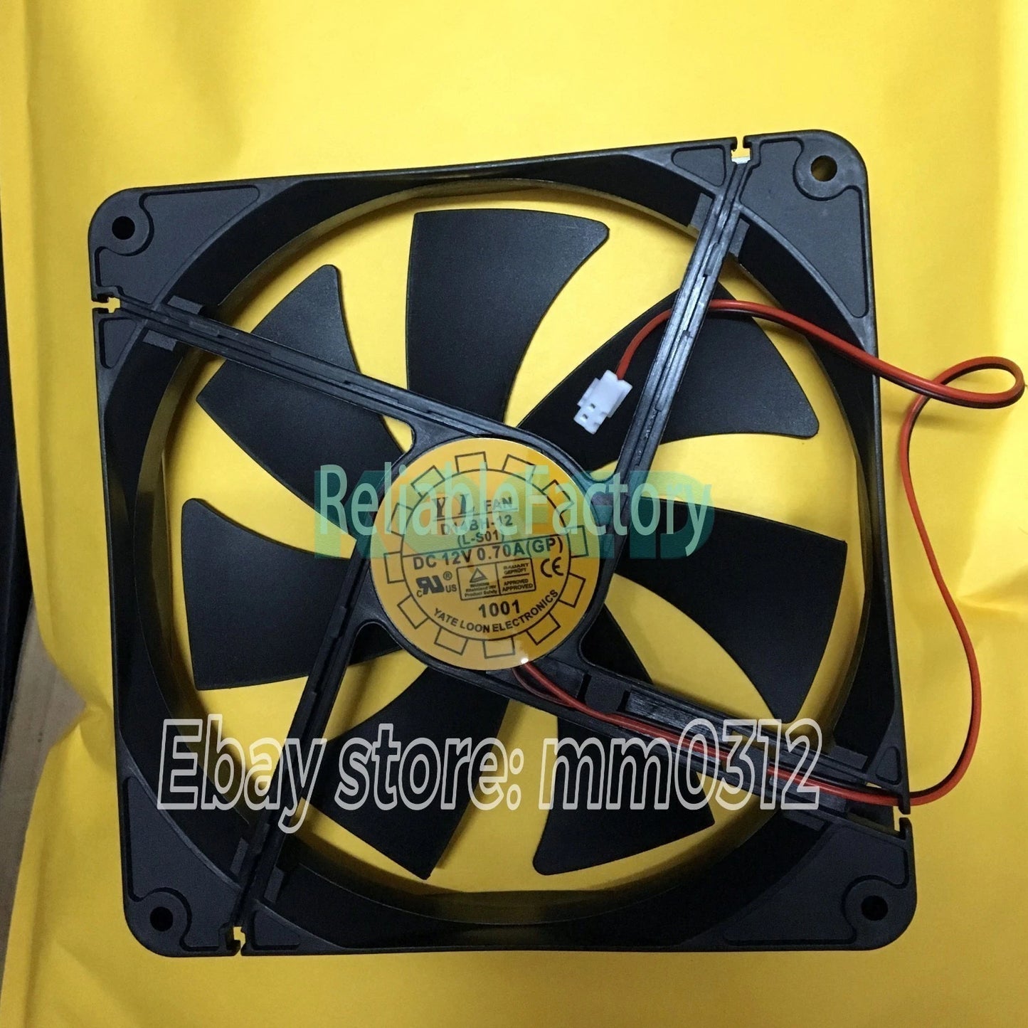 1pcs Yate Loon D14BH-12 DC 12V 0.70A 2pin 140*140*25mm cooling fan