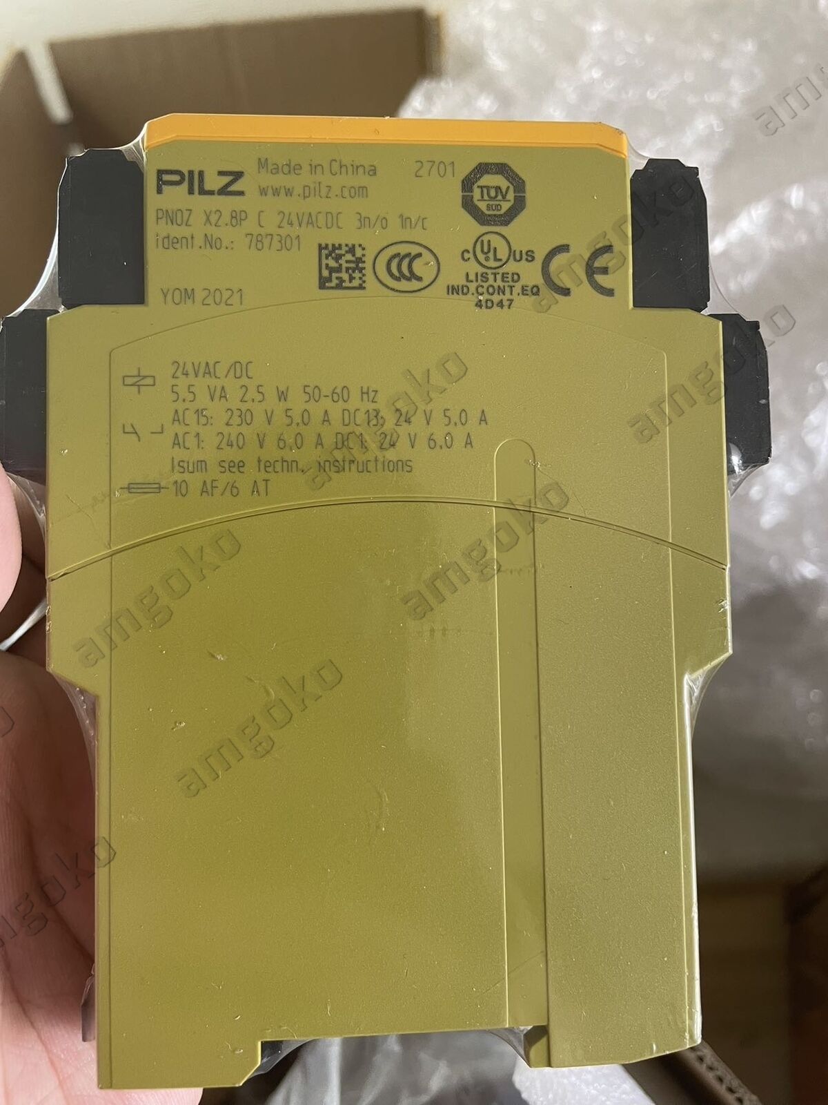 new 1pc PNOZ X2.8PC 787301 PILZ - PNOZ